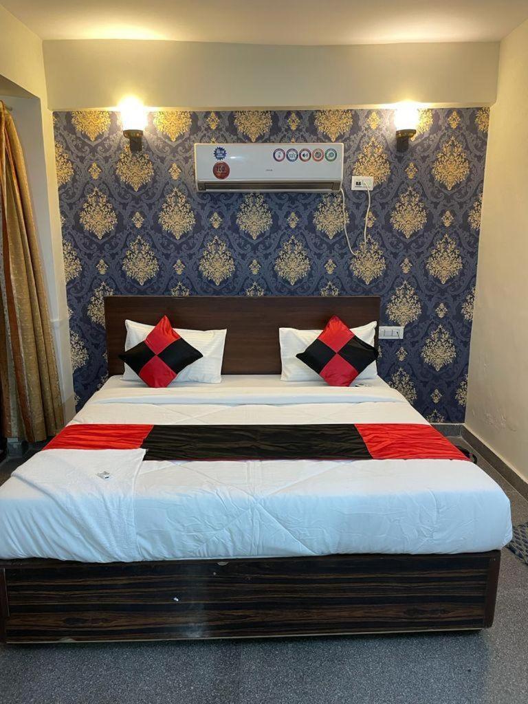 Hotel Divine Agra  Exterior photo